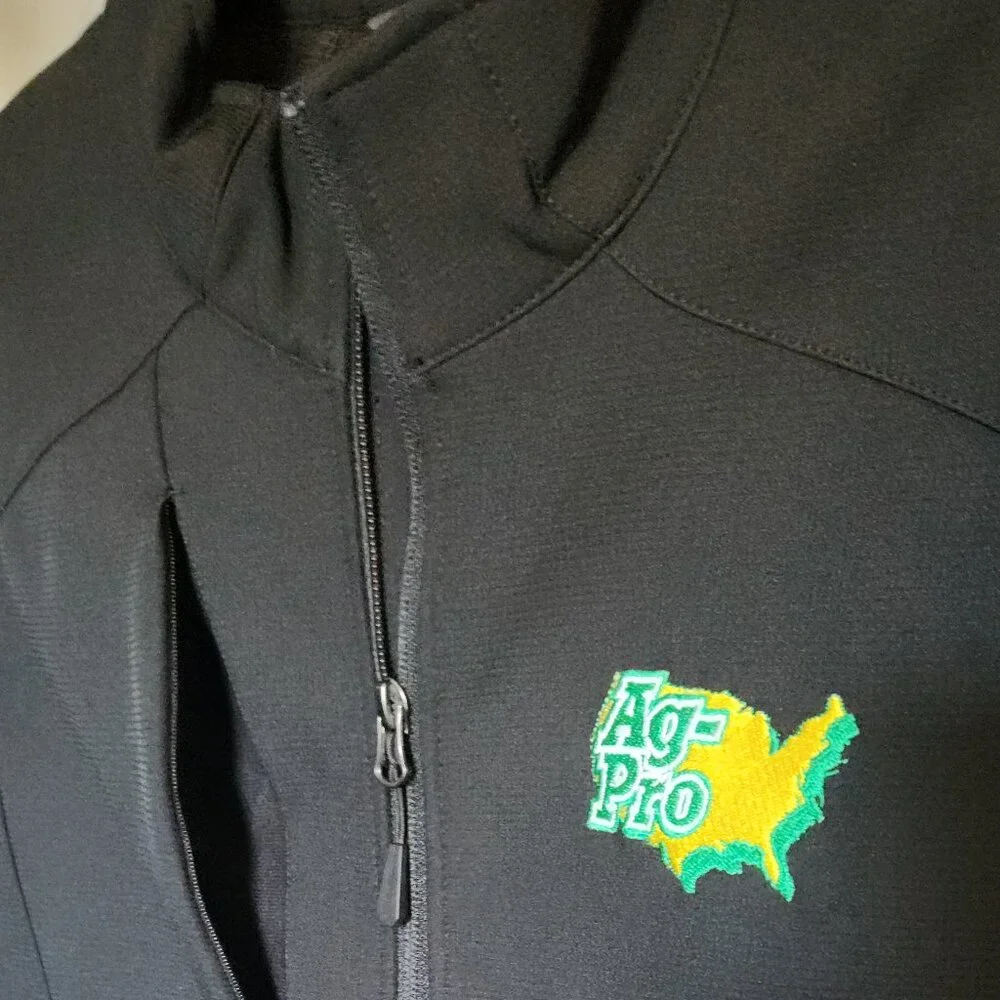 Eddie Bauer Vest with AgPro Branding - Picture 5 of 6
